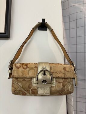 Vintage (2006) Coach Soho Signature Optic Metallic Flap Shoulder Bag